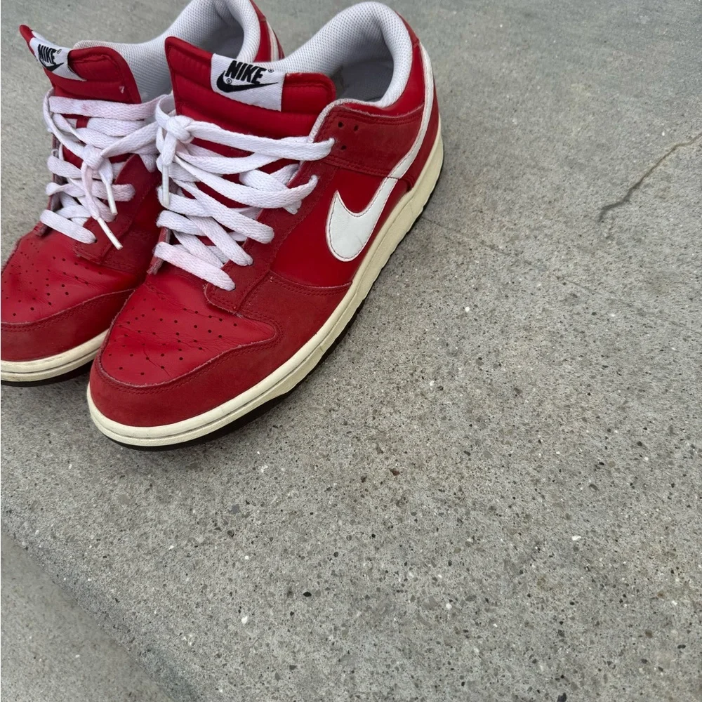 Nike Red and White Sneakers - Picture 4 of 4